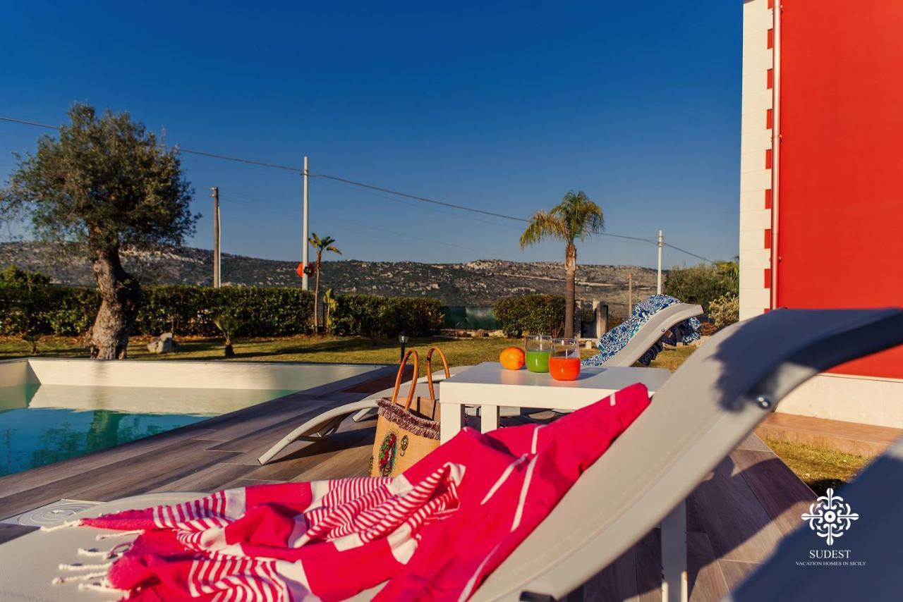 Villa Clara Country Retreat Solarino 외부 사진