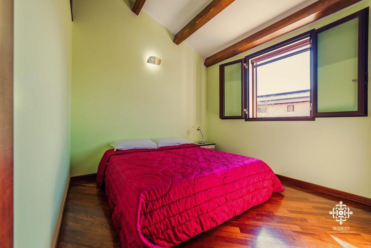 Villa Clara Country Retreat Solarino 외부 사진