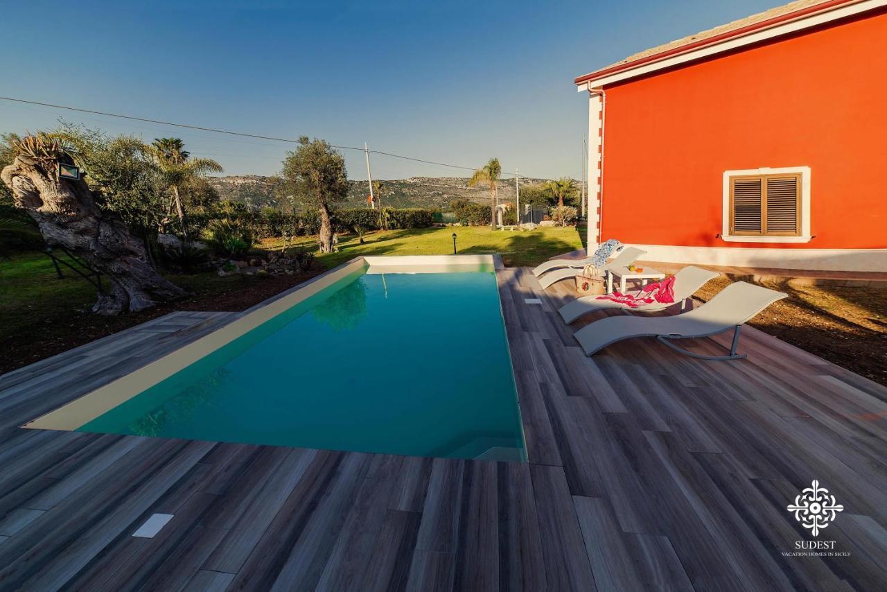 Villa Clara Country Retreat Solarino 외부 사진